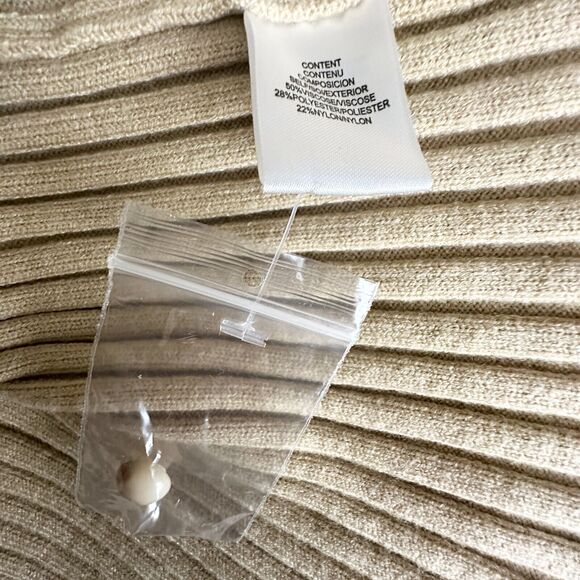 WAYF Cardigan Women 2X Plus Beige Frenchie Ribbed Button Sweater Preppy Boho NWT - Picture 8 of 9